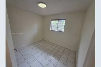 5560 W 21st Ct #308, Hialeah, FL 33016 - Photo 27
