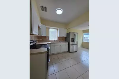 315 NW 53rd St #0, Miami, FL 33127 - Photo 17