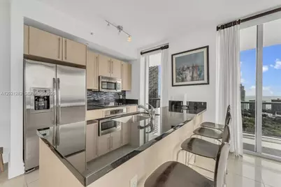 79 SW 12th St #3401-S, Miami, FL 33130 - Photo 5