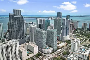 79 SW 12th St, Miami, FL 33130 - Photo 25