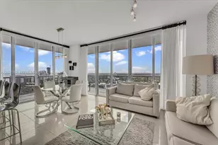 79 SW 12th St, Miami, FL 33130 - Photo 1