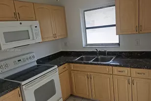 5300 NW 18th Ct, Lauderhill, FL 33313 - Photo 7