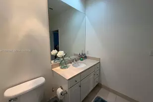 2000 N Bayshore Dr, Miami, FL 33137 - Photo 19