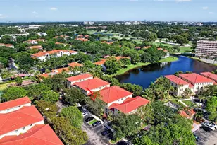 120 Jacaranda Country Club Dr, Plantation, FL 33324 - Photo 55