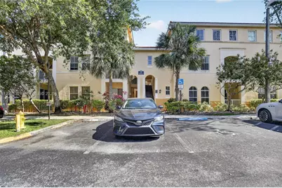 120 Jacaranda Country Club Dr #205, Plantation, FL 33324 - Photo 35