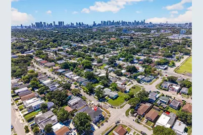 1895 NW 47th Ter, Miami, FL 33142 - Photo 27