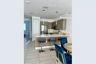 6401 NW 103rd Pl #301, Doral, FL 33178 - Photo 5