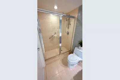 50 Biscayne Blvd #2501, Miami, FL 33132 - Photo 17