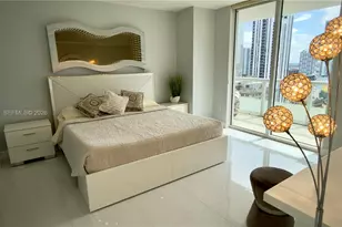 50 Biscayne Blvd, Miami, FL 33132 - Photo 13