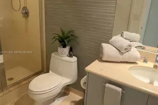 50 Biscayne Blvd, Miami, FL 33132 - Photo 13