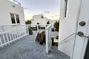 6369 NW 104th Path, Doral, FL 33178 - Photo 5