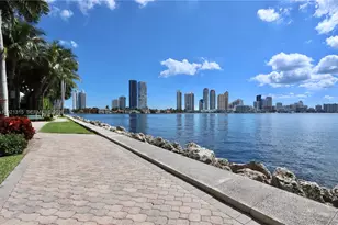 3530 Mystic Pointe Dr, Aventura, FL 33180 - Photo 57