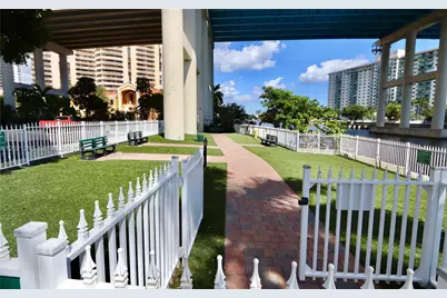 3530 Mystic Pointe Dr #2510, Aventura, FL 33180 - Photo 55