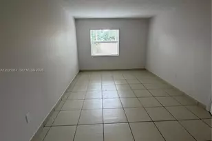 11201 SW 88th St, Miami, FL 33176 - Photo 9