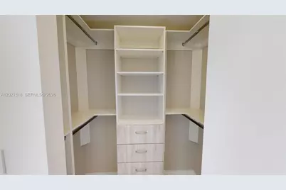 488 NE 18th St #2401, Miami, FL 33132 - Photo 13