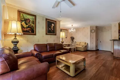 19601 E Country Club Dr #7102, Aventura, FL 33180 - Photo 9