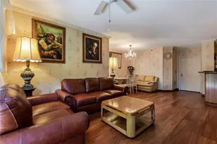 19601 E Country Club Dr, Aventura, FL 33180 - Photo 9