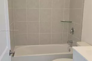 713 SE 13th St Cir, Homestead, FL 33034 - Photo 17