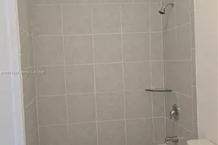 713 SE 13th St Cir, Homestead, FL 33034 - Photo 23