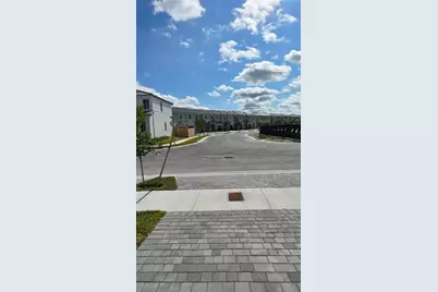 713 SE 13th St Cir, Homestead, FL 33034 - Photo 25
