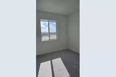 713 SE 13th St Cir, Homestead, FL 33034 - Photo 17