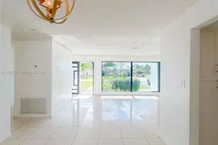 1650 NW 26th Terrace, Fort Lauderdale, FL 33311 - Photo 5