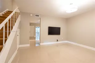 14333 Memorial Hwy, Miami, FL 33161 - Photo 3