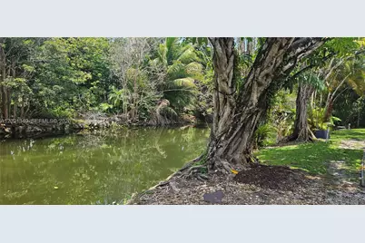 14333 Memorial Hwy #9K, Miami, FL 33161 - Photo 19