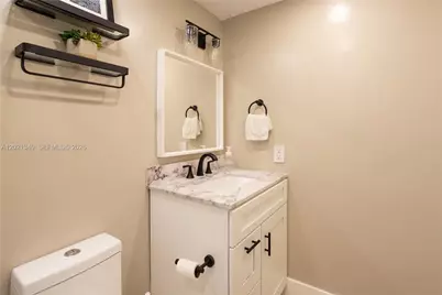 14333 Memorial Hwy #9K, Miami, FL 33161 - Photo 11