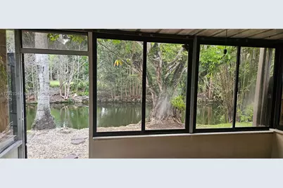 14333 Memorial Hwy #9K, Miami, FL 33161 - Photo 13