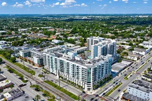 140 S Dixie Hwy, Hollywood, FL 33020 - Photo 1