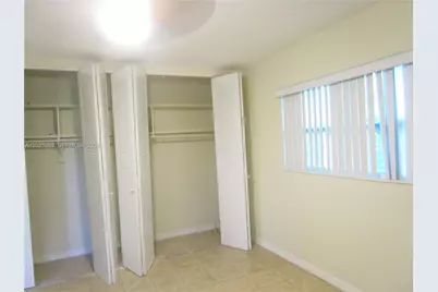 5111 W Oakland Park Blvd #301, Lauderdale Lakes, FL 33313 - Photo 21