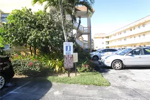 5111 W Oakland Park Blvd, Lauderdale Lakes, FL 33313 - Photo 7