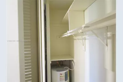 5111 W Oakland Park Blvd #301, Lauderdale Lakes, FL 33313 - Photo 19