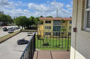 20201 NE 29th Ct, Aventura, FL 33180 - Photo 17
