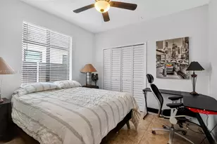 8892 NW 167th St, Miami Lakes, FL 33018 - Photo 31