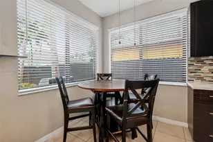 8892 NW 167th St, Miami Lakes, FL 33018 - Photo 43
