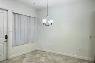 12432 NW 18th Ct, Pembroke Pines, FL 33028 - Photo 3