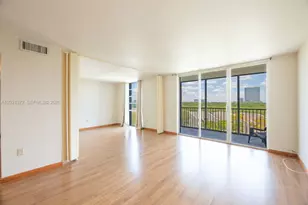 2500 NE 135th St, North Miami, FL 33181 - Photo 5