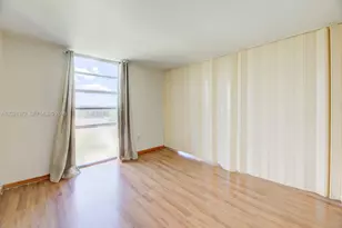 2500 NE 135th St, North Miami, FL 33181 - Photo 11