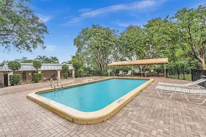 5961 N Falls Cir Dr #309, Lauderhill, FL 33319 - Photo 23