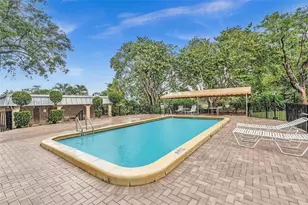 5961 N Falls Cir Dr, Lauderhill, FL 33319 - Photo 23