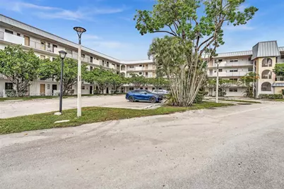 5961 N Falls Cir Dr #309, Lauderhill, FL 33319 - Photo 29
