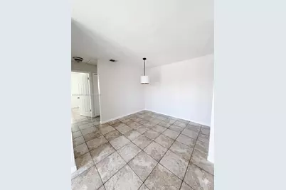10046 Winding Lake Rd #204, Sunrise, FL 33351 - Photo 5
