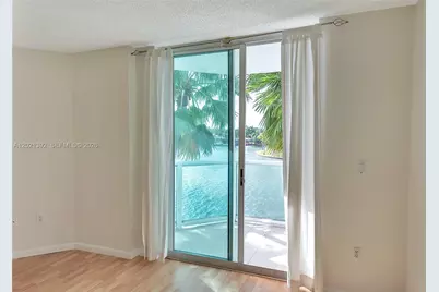 5900 Collins Ave #408, Miami Beach, FL 33140 - Photo 27