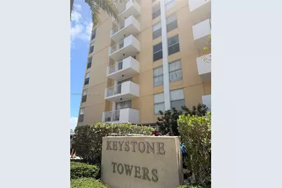 2020 NE 135th St #310, North Miami, FL 33181 - Photo 1