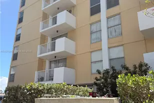 2020 NE 135th St, North Miami, FL 33181 - Photo 7