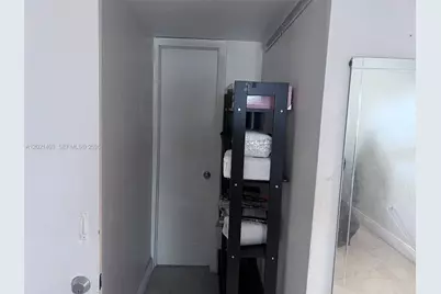 528 Meridian Ave #503, Miami Beach, FL 33139 - Photo 11