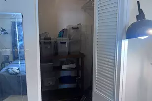 528 Meridian Ave, Miami Beach, FL 33139 - Photo 9