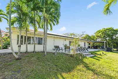 19601 SW 187th Ave, Miami, FL 33187 - Photo 31